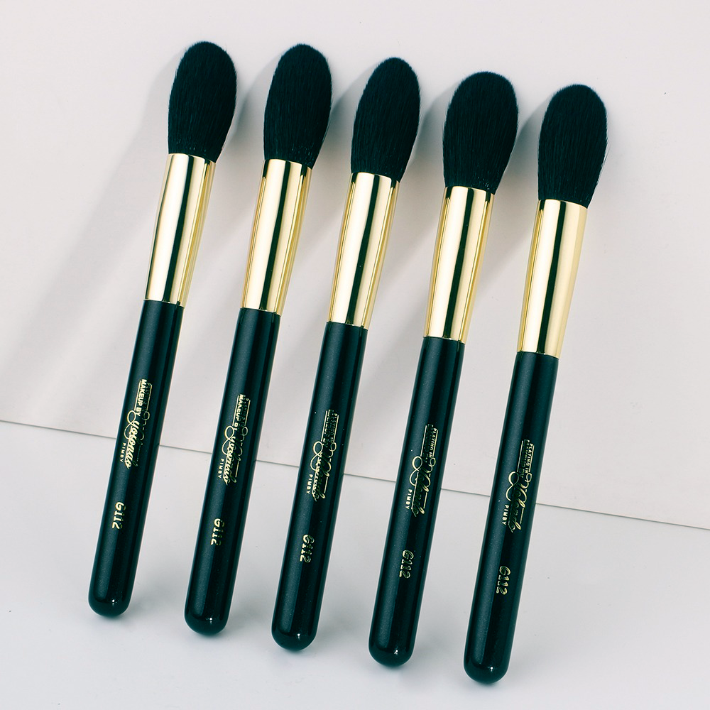 G112 Brush