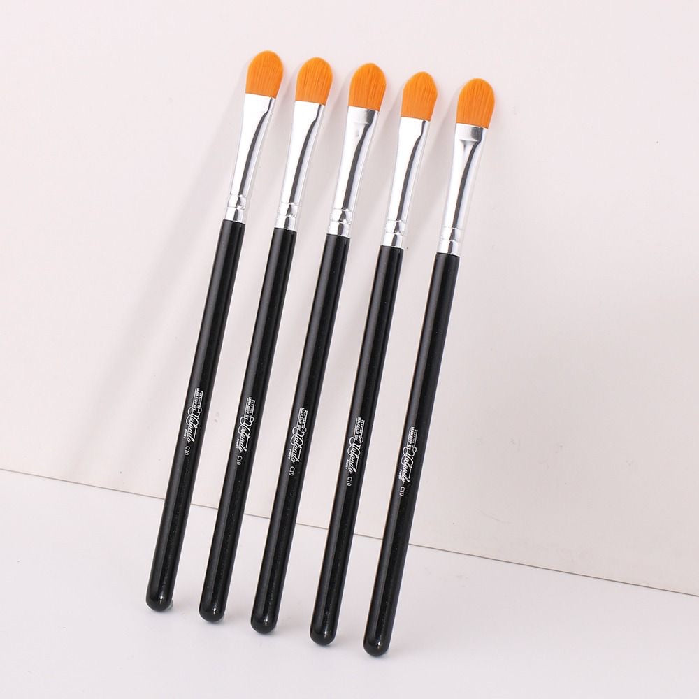 C10 Brush