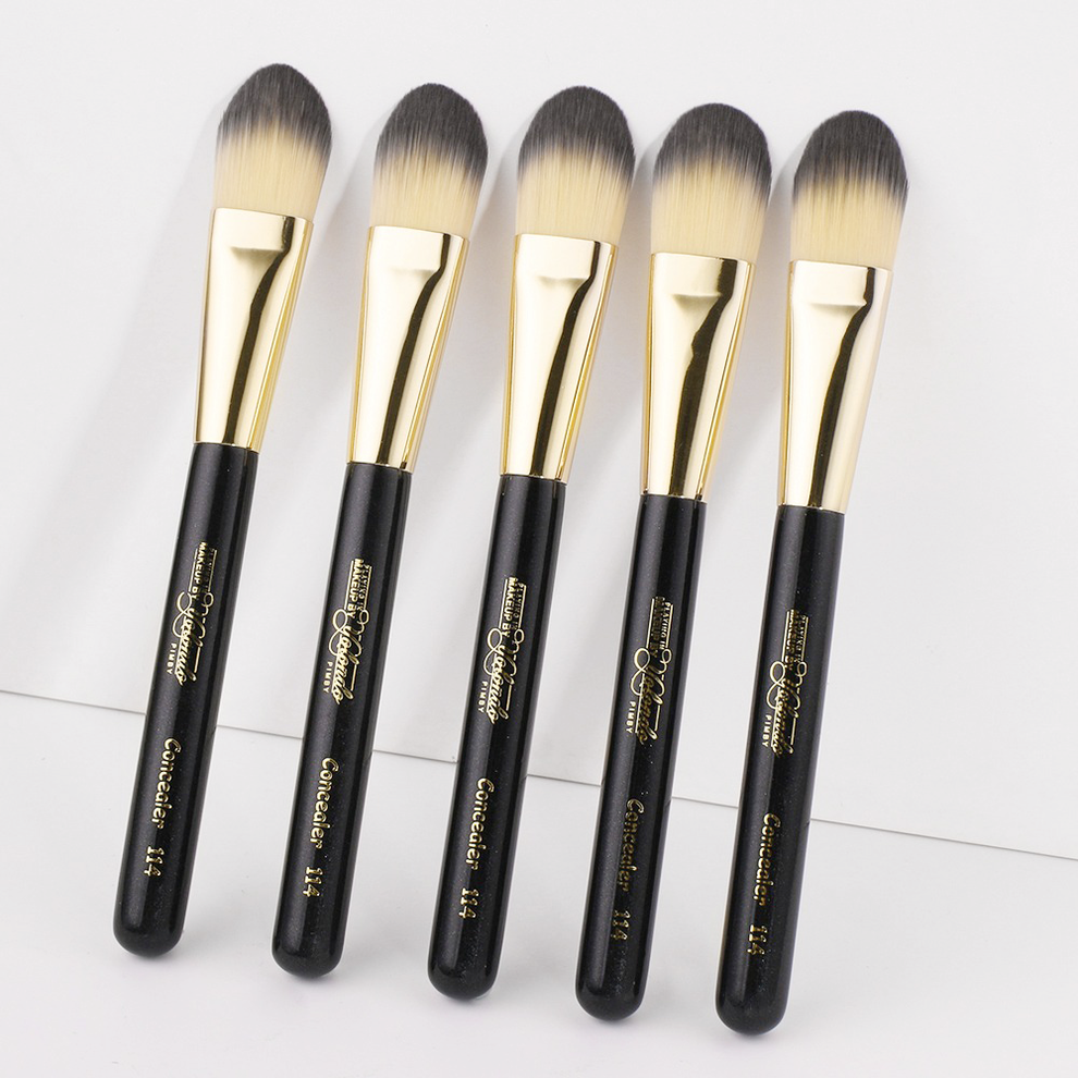 114 Concealer Brush Playing In Makeup By Yolondo LLC